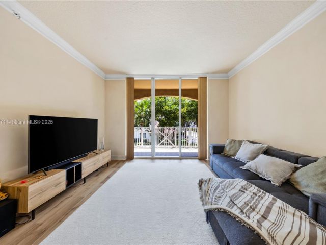 Продажа квартиры #219 - фото 5937517