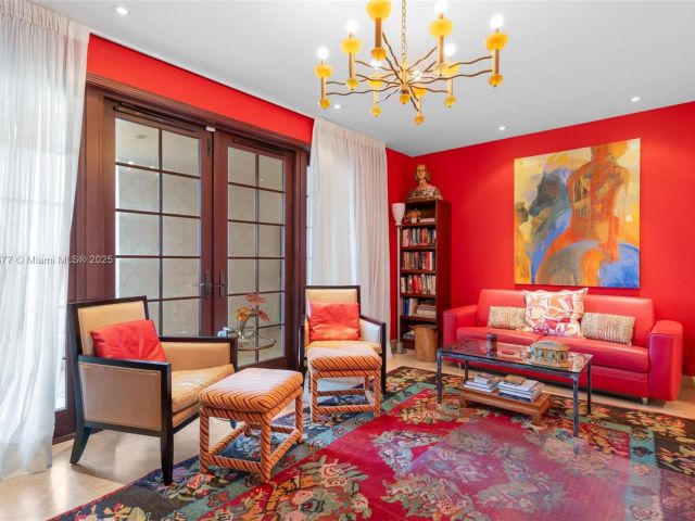 Продажа квартиры # - фото 5906997