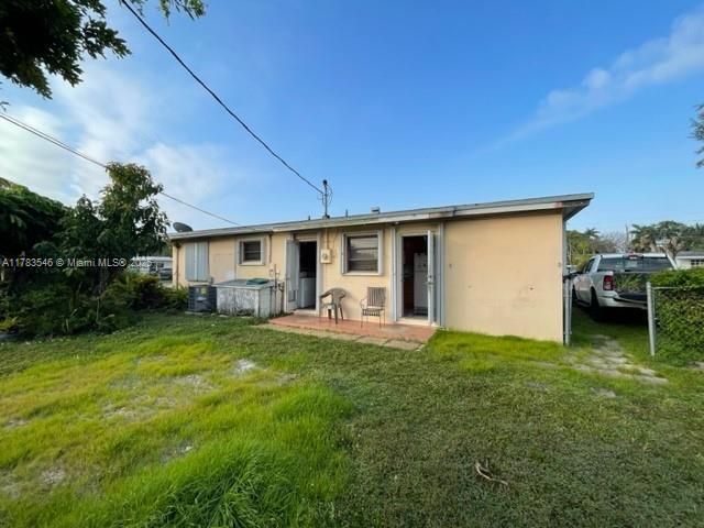 Продажа дома по адресу 5455 SW 116th Ave - фото 5887217