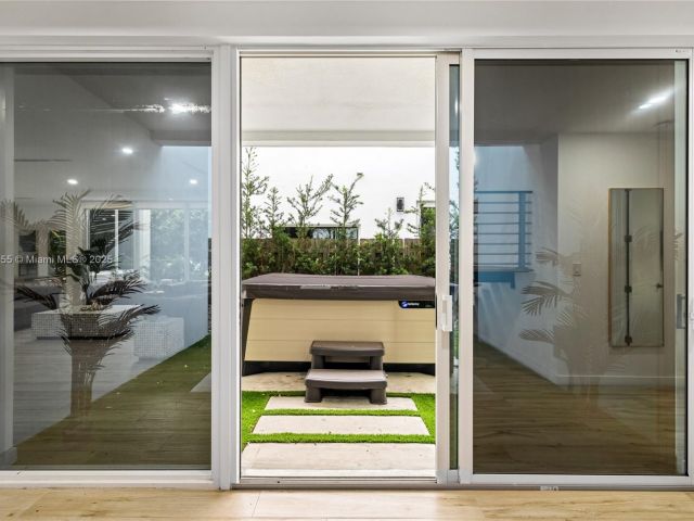 Дом в аренду по адресу 1816 SW 23rd St - фото 6264343