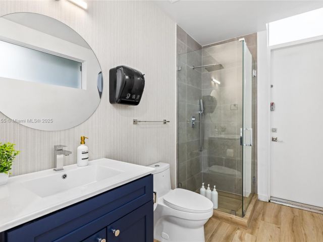 Дом в аренду по адресу 1816 SW 23rd St - фото 6264348