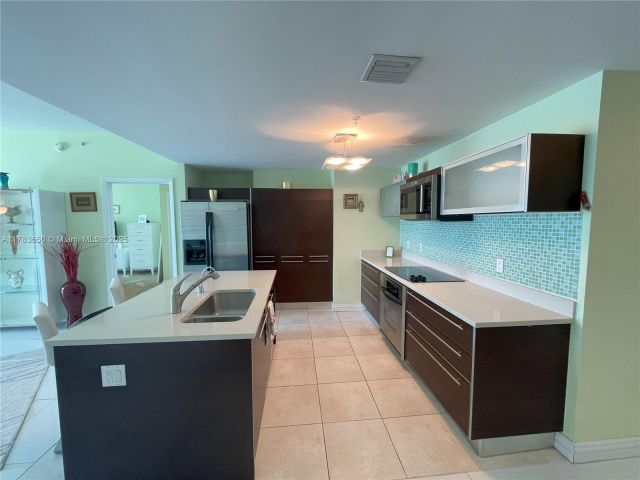 Продажа квартиры #2404 - фото 5928571