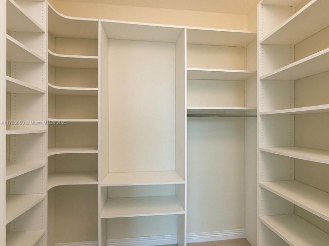 Продажа квартиры #2404 - фото 5928578