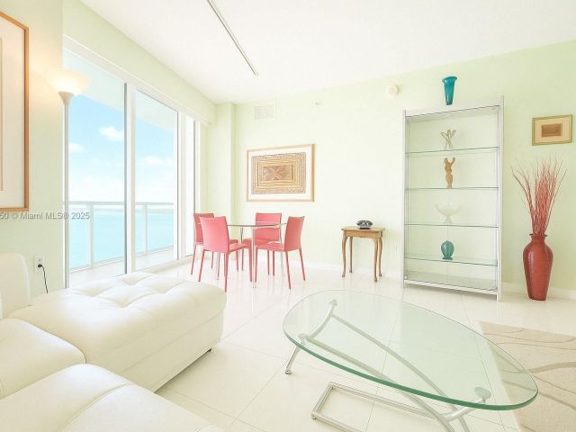 Продажа квартиры #2404 - фото 5928584