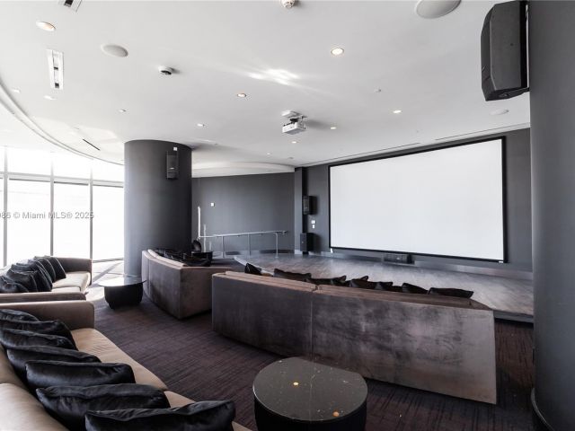 Продажа квартиры #1102 - фото 5923454