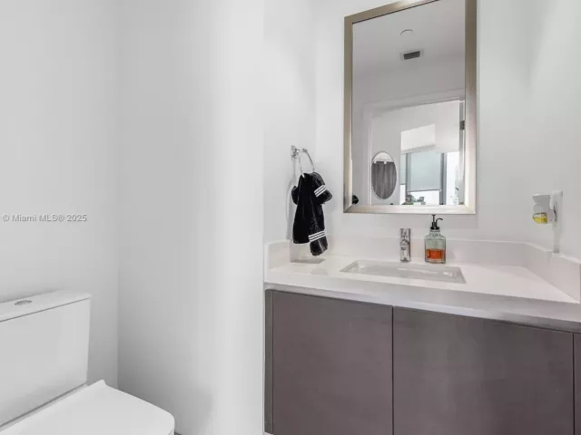 Продажа квартиры #1102 - фото 5923467