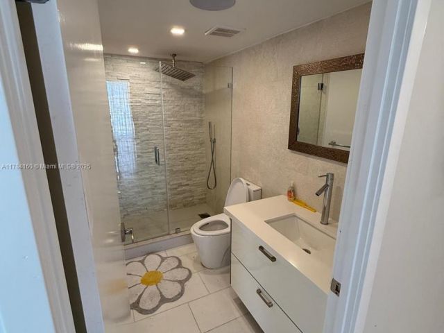 Продажа квартиры # - фото 5935416