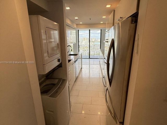 Продажа квартиры # - фото 5935420