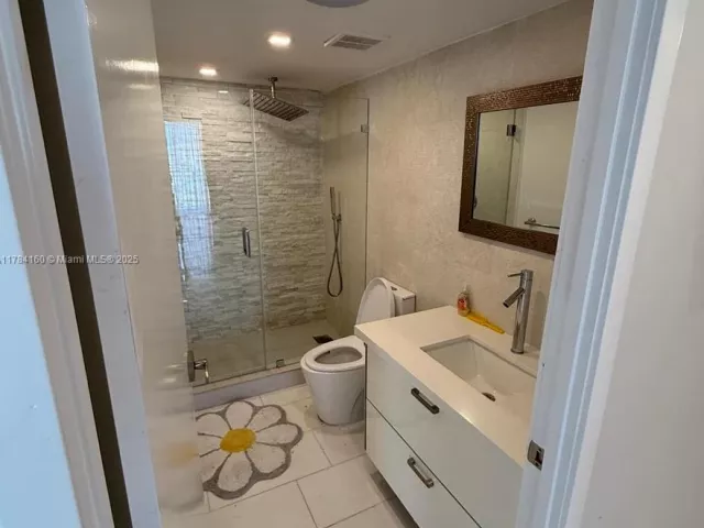 Продажа квартиры # - фото 5935416