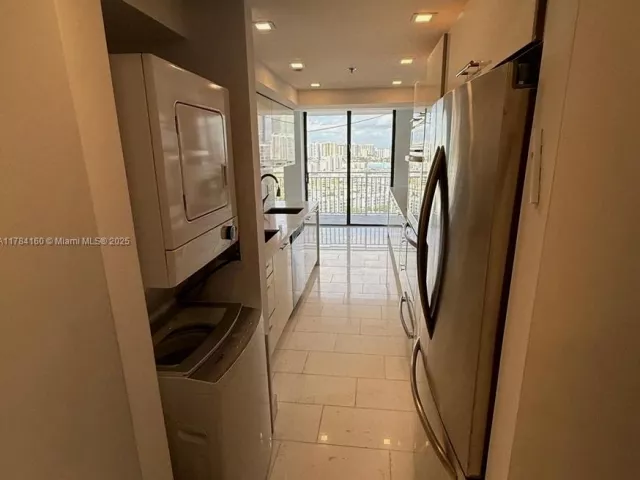 Продажа квартиры # - фото 5935420