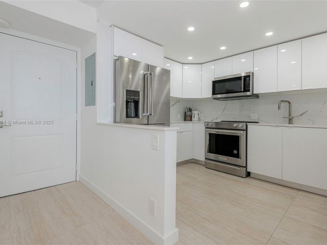 Квартира в аренду номер825 - фото 5921753