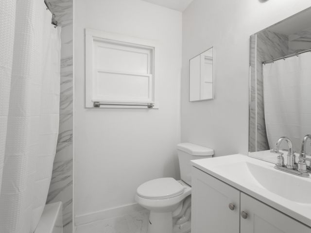 Дом в аренду по адресу 4815 N Flagler Drive - фото 5863947