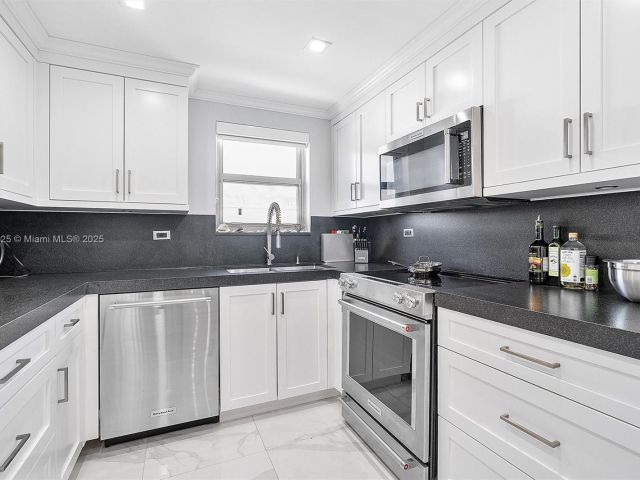 Продажа квартиры #16B - фото 5906598