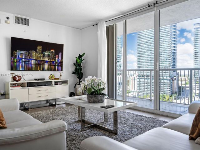 Продажа квартиры #1723 - фото 5914002