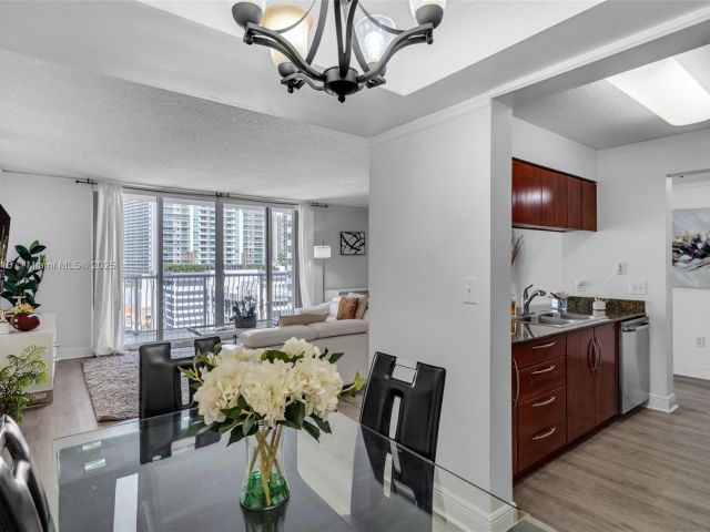 Продажа квартиры #1723 - фото 5914006