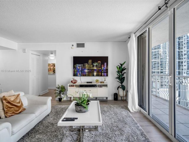 Продажа квартиры #1723 - фото 5914007