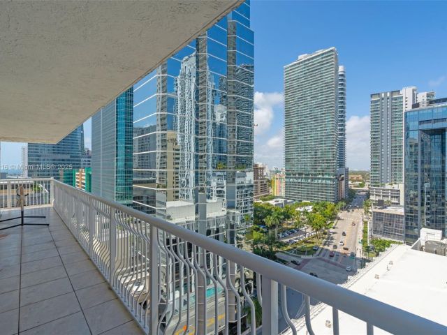 Продажа квартиры #1723 - фото 5914008