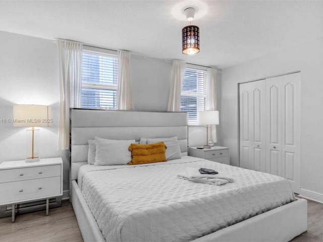 Продажа квартиры #1723 - фото 5914015