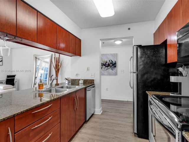 Продажа квартиры #1723 - фото 5914018