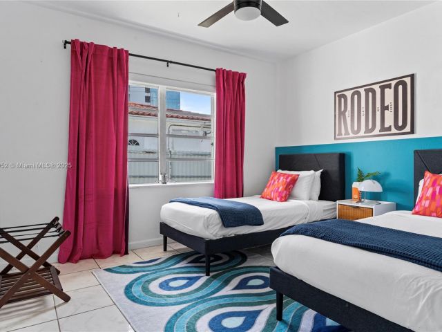 Дом в аренду по адресу 260 NE 45th St - фото 6046996