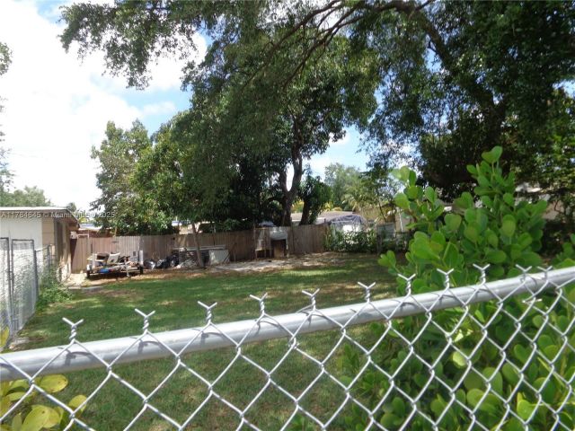 Продажа дома по адресу  - фото 6020725