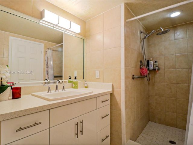 Квартира в аренду номер2107 - фото 5902398