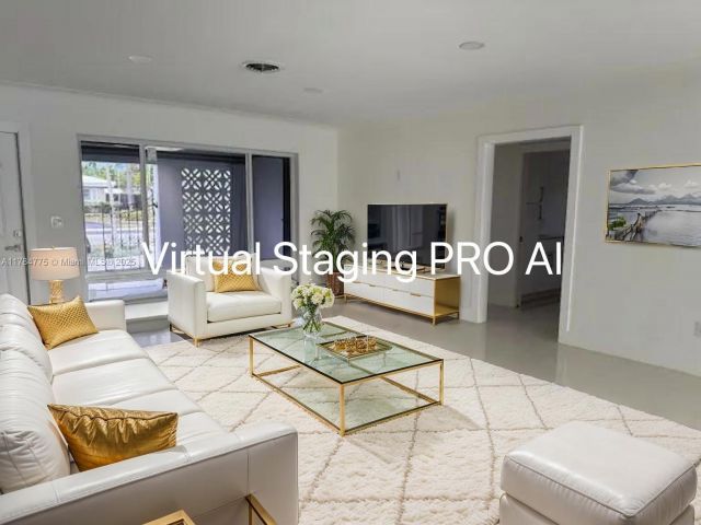 Продажа дома по адресу 411 SE 6th Ave - фото 5881686