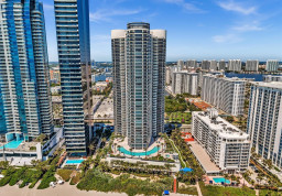 Квартира #704