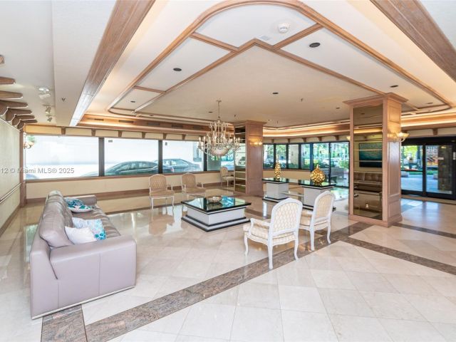 Квартира в аренду номер - фото 5910267