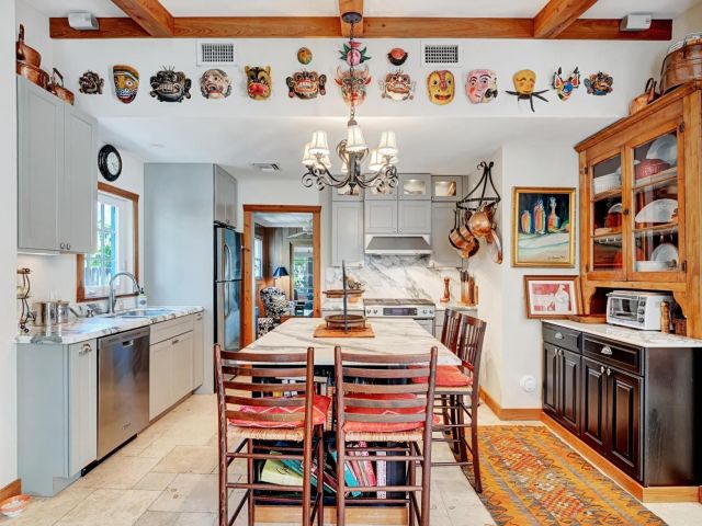 Продажа дома по адресу 42 Palm Square - фото 5877678