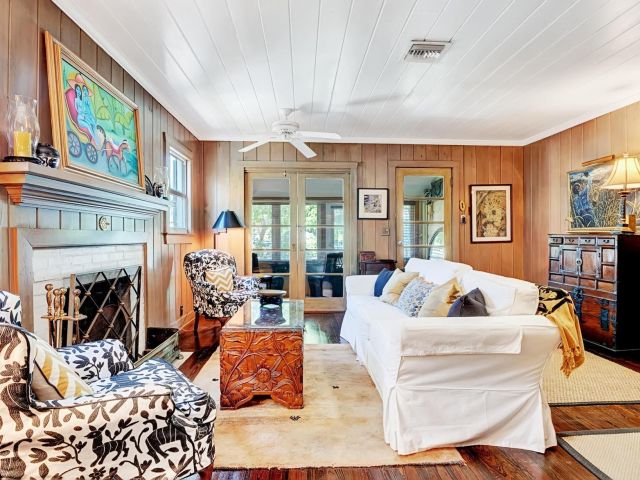 Продажа дома по адресу 42 Palm Square - фото 5877681