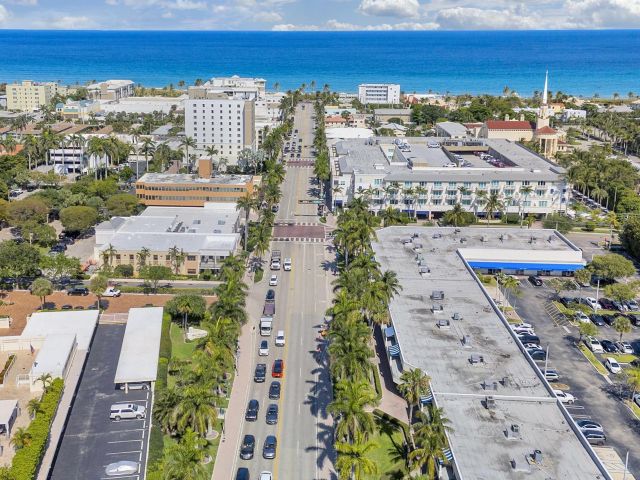 Продажа дома по адресу 42 Palm Square - фото 5877684