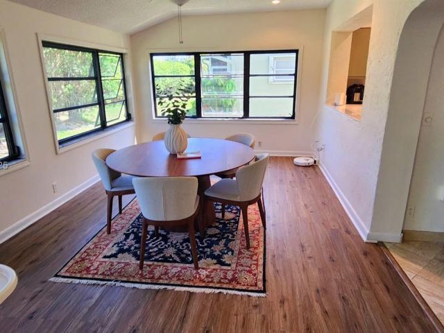 Продажа дома по адресу 22310 Cameo Dr E - фото 5862254