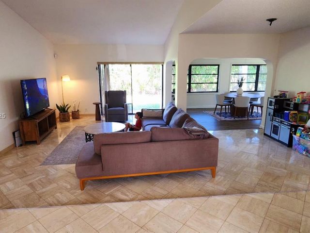 Продажа дома по адресу 22310 Cameo Dr E - фото 5862258