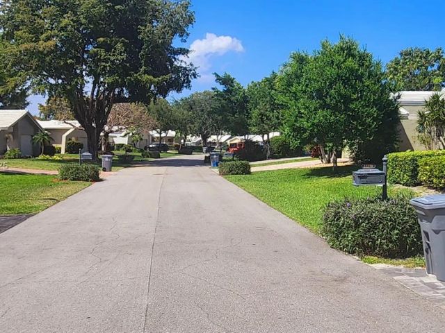 Продажа дома по адресу 22310 Cameo Dr E - фото 5862263