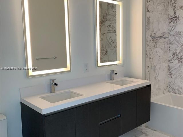 Продажа квартиры #3002 - фото 5923395