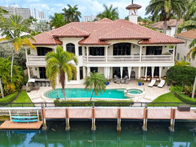 Продажа дома по адресу 441 Royal Plaza Dr - фото 6023978