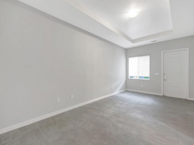 Дом в аренду по адресу 17624 SW 149th Pl - фото 5969259