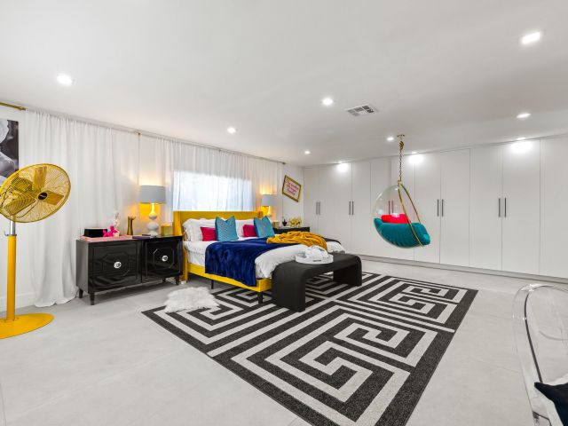 Продажа дома по адресу 1627 Seabreeze Boulevard - фото 5890153