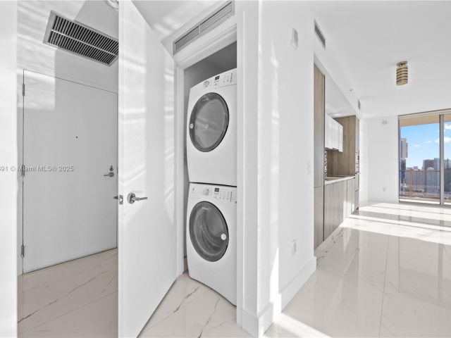 Продажа квартиры #4009 - фото 5925639