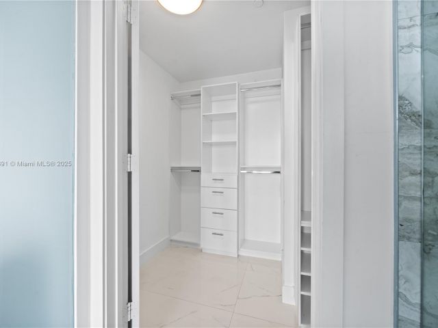 Продажа квартиры #4009 - фото 5925643