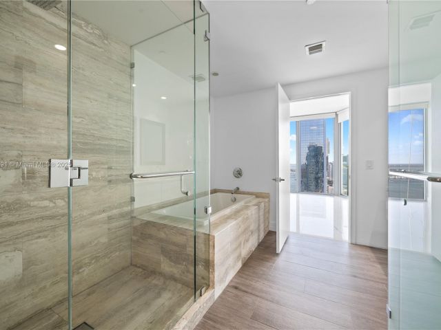 Продажа квартиры #4009 - фото 5925645