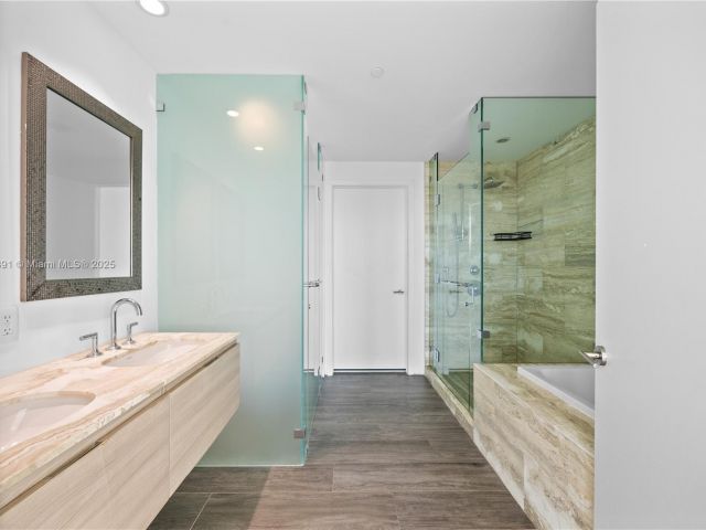 Продажа квартиры #4009 - фото 5925646