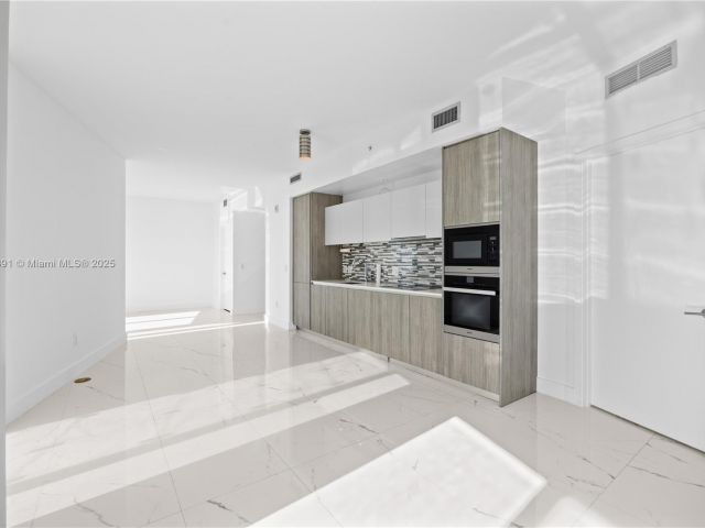 Продажа квартиры #4009 - фото 5925650