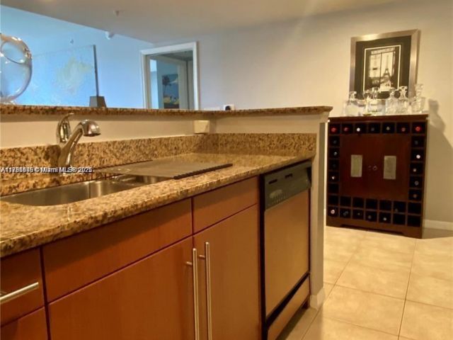 Квартира в аренду номер707 - фото 5898325