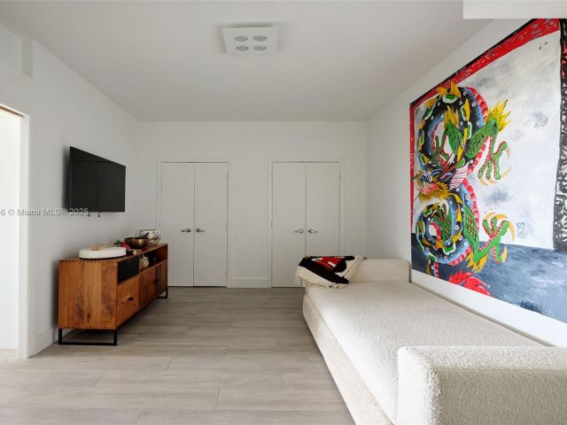 Продажа квартиры #1009 - фото 5921179