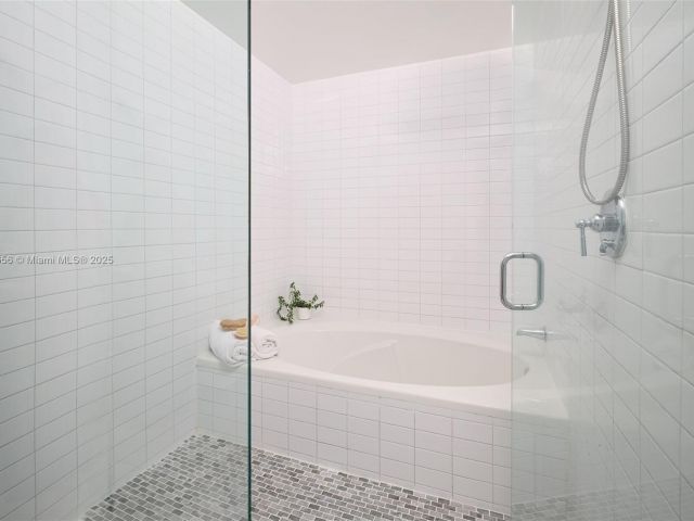 Продажа квартиры #1009 - фото 5921182