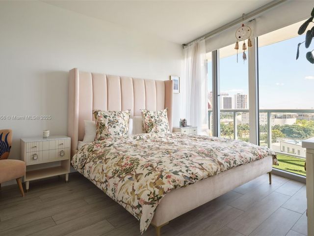 Продажа квартиры #1009 - фото 5921184