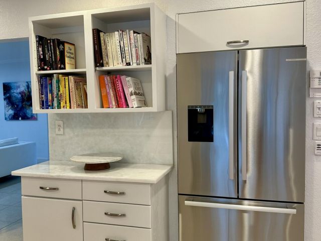 Дом в аренду по адресу 801 NW 6th Drive - фото 5954184