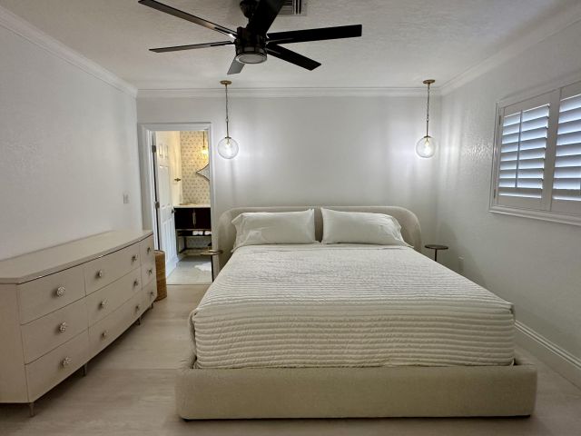 Дом в аренду по адресу 801 NW 6th Drive - фото 5954195